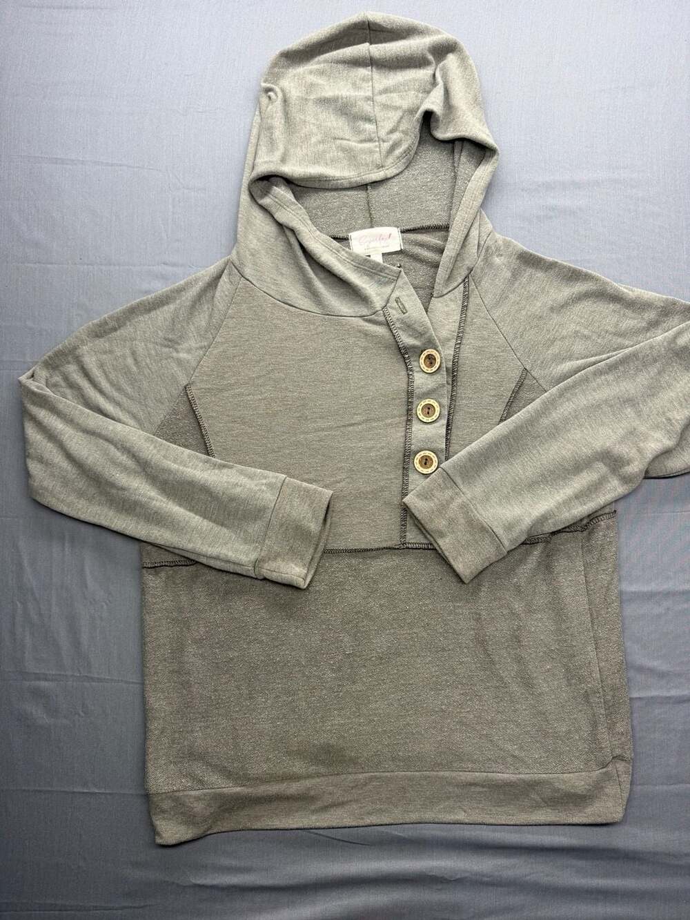 Sugarfox A California Company Women's Sleeve Button-Down Hooded Pullover